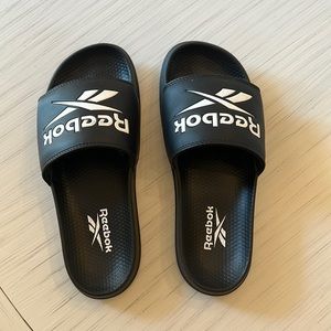 Reebok Classic Slides